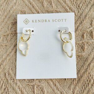 Kendra Scott - Abbie Huggie Earrings Gold